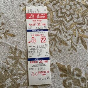 Atlanta Braves Baseball August 22,1982 Full Ticket vs New York at Atlanta-Fulton